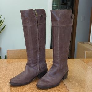 Bussola leather tan boots Size 9.5